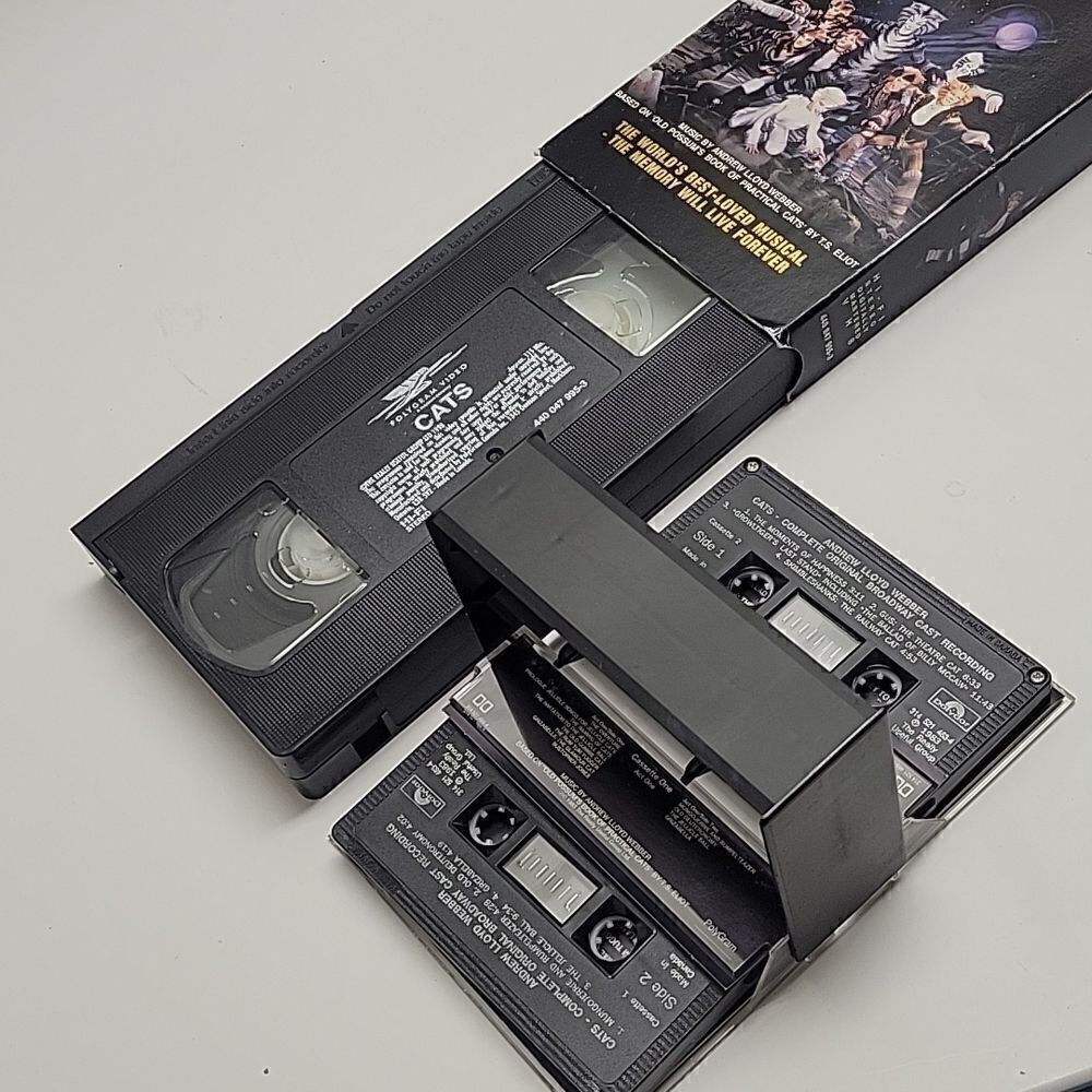 CATS The Musical Double Audio Casette and VHS Tape Bundle Special - Picture 4 of 4